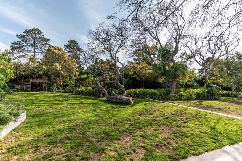 To Let 5 Bedroom Property for Rent in Zwaanswyk Western Cape